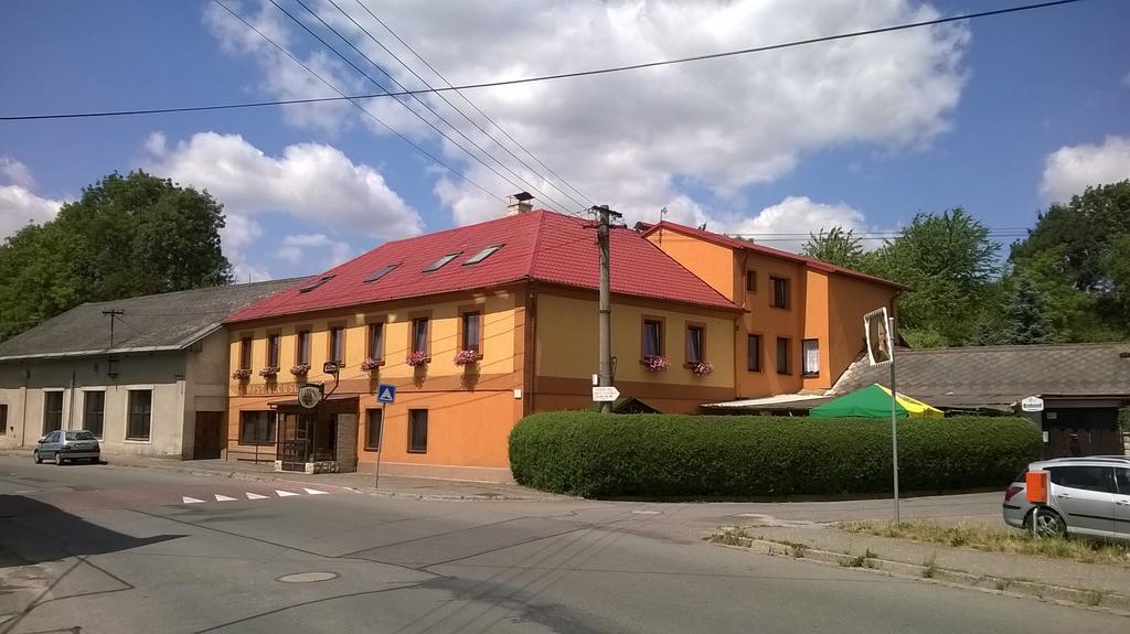 Penzion U Slunce Jaromer Exterior photo