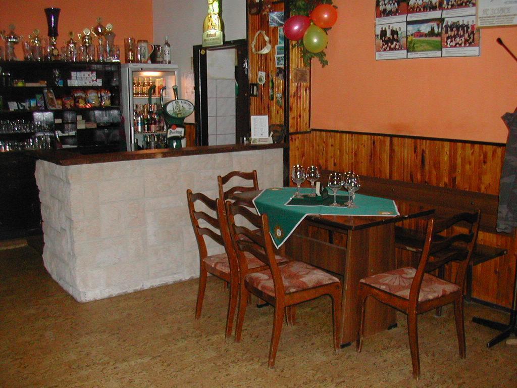 Penzion U Slunce Jaromer Exterior photo