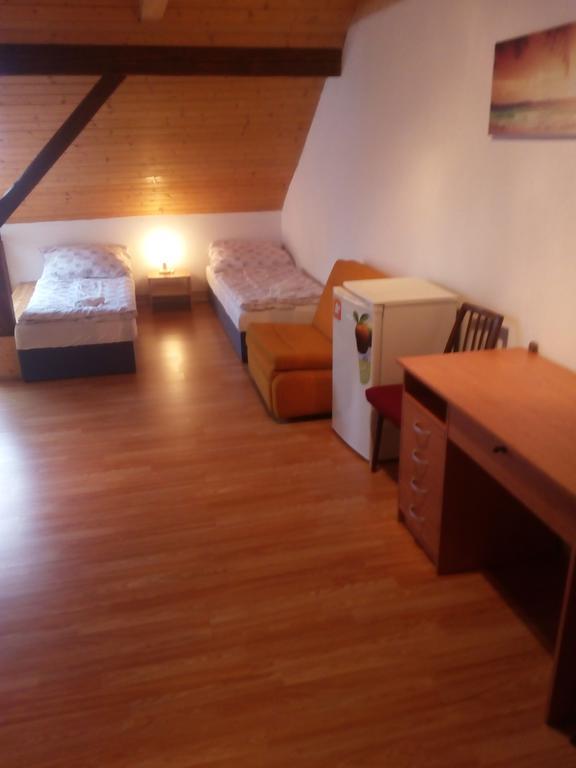 Penzion U Slunce Jaromer Exterior photo